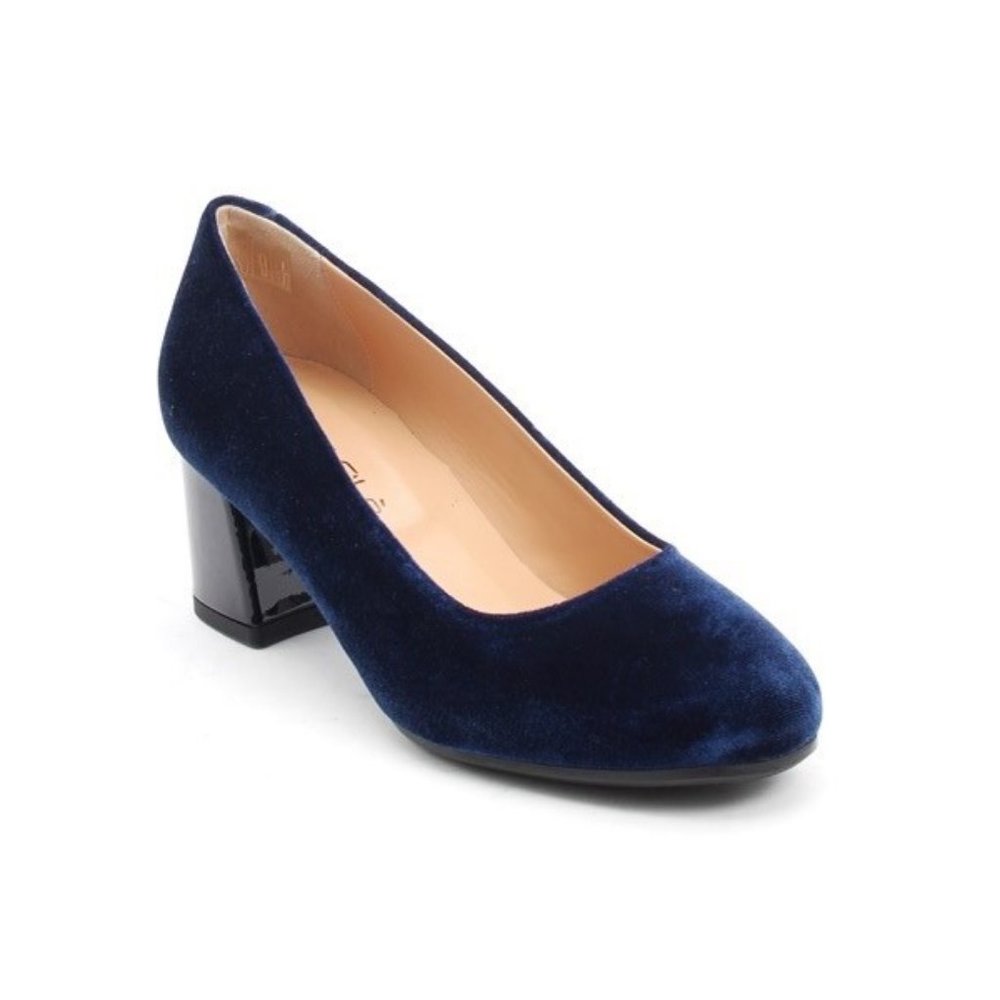 ITALIAN Navy Velour Leather Block Heel Pumps Shoes